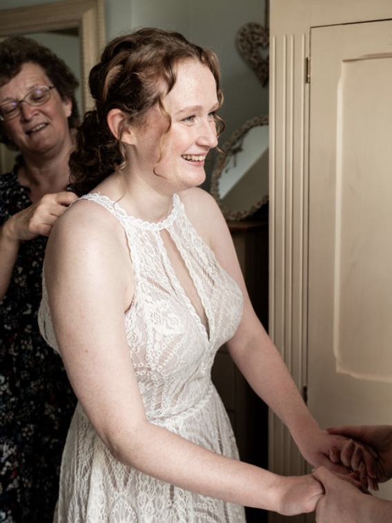 Bridal Makeup on her Wedding Day